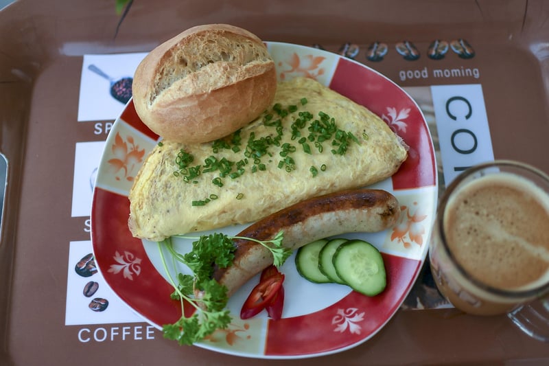Omelette aux légumes en 10 minutes chrono : le dîner express qui sauve la soirée