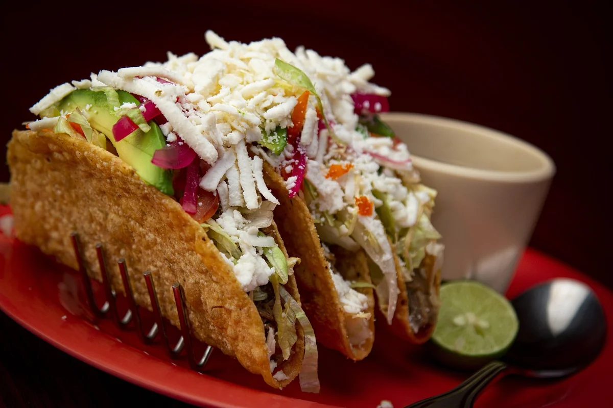 D'où viennent vraiment les tacos ? (un peu d'histoire, sans la mythologie)