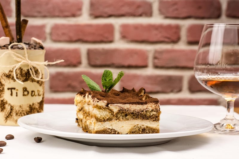 Tiramisu italien classique : la recette authentique enfin dévoilée